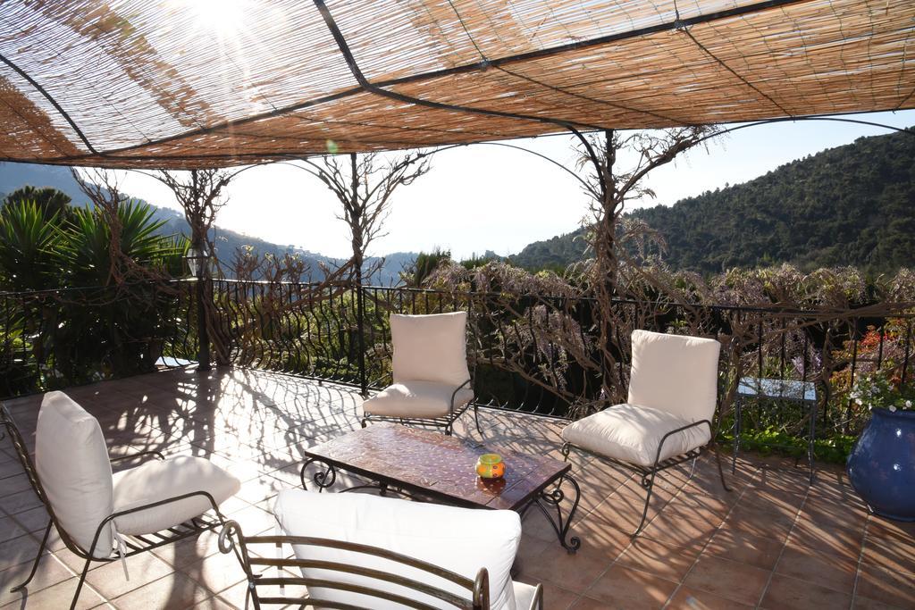 Le Mas De L'Aighetta Bed & Breakfast Eze Exterior photo