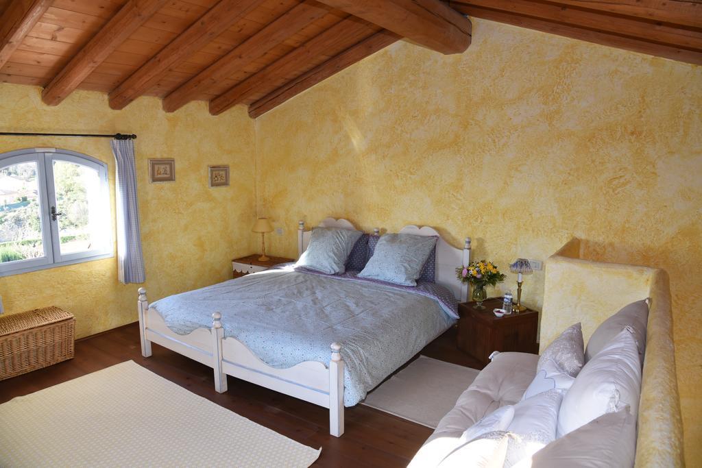 Le Mas De L'Aighetta Bed & Breakfast Eze Exterior photo